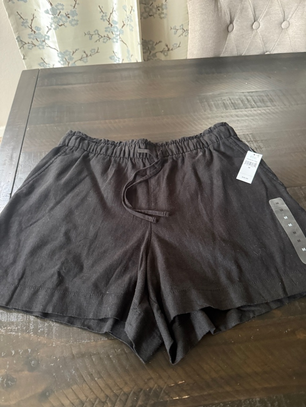 GAP Linen Factory Black Elastic Drawstring  Shorts